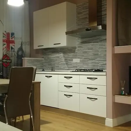 Affitti Brevi Liguria - La Conchiglia Савона